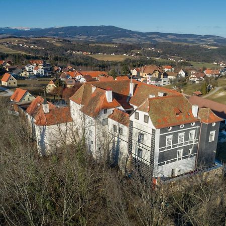 Schloss Aichberg Acomodação com café da manhã Eichberg Exterior foto