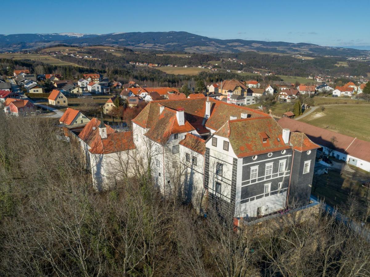 Schloss Aichberg Acomodação com café da manhã Eichberg Exterior foto