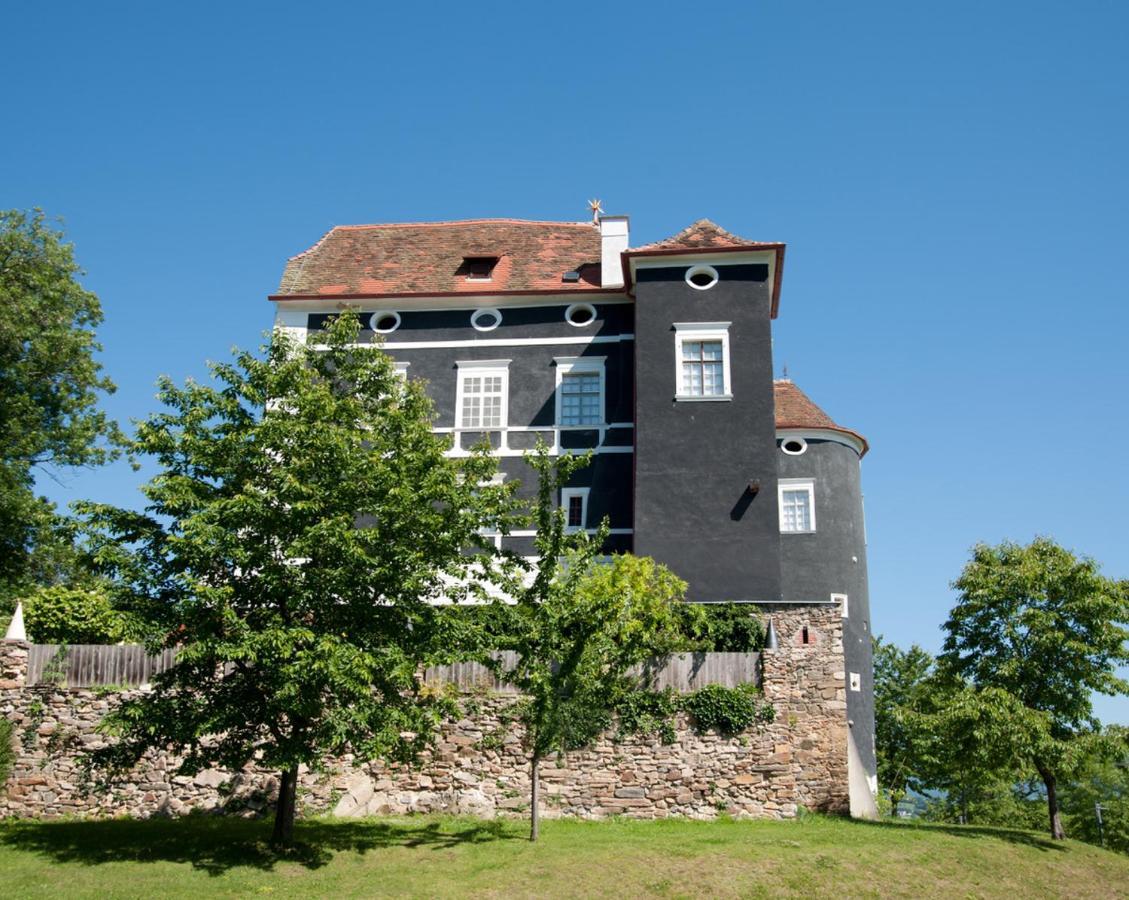 Schloss Aichberg Acomodação com café da manhã Eichberg Exterior foto