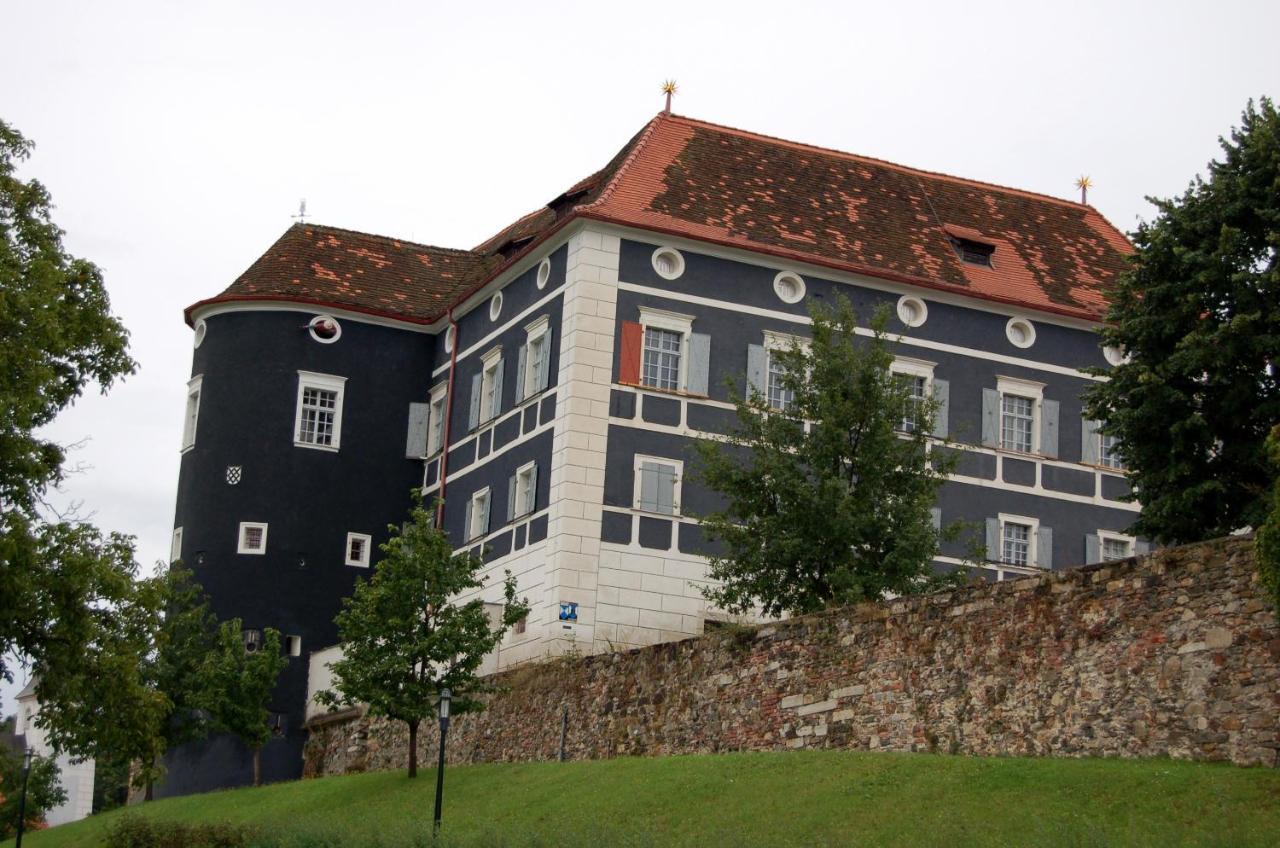 Schloss Aichberg Acomodação com café da manhã Eichberg Exterior foto